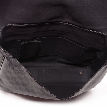 Louis Vuitton Damier Graphite Daniel GM 6 of 7
