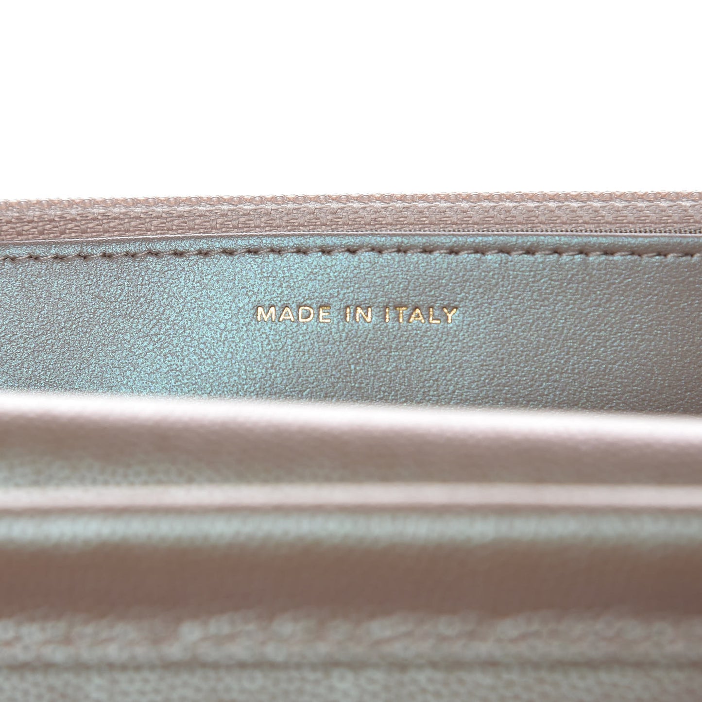 Iridescent Caviar Quilted Wallet On Chain WOC Beige