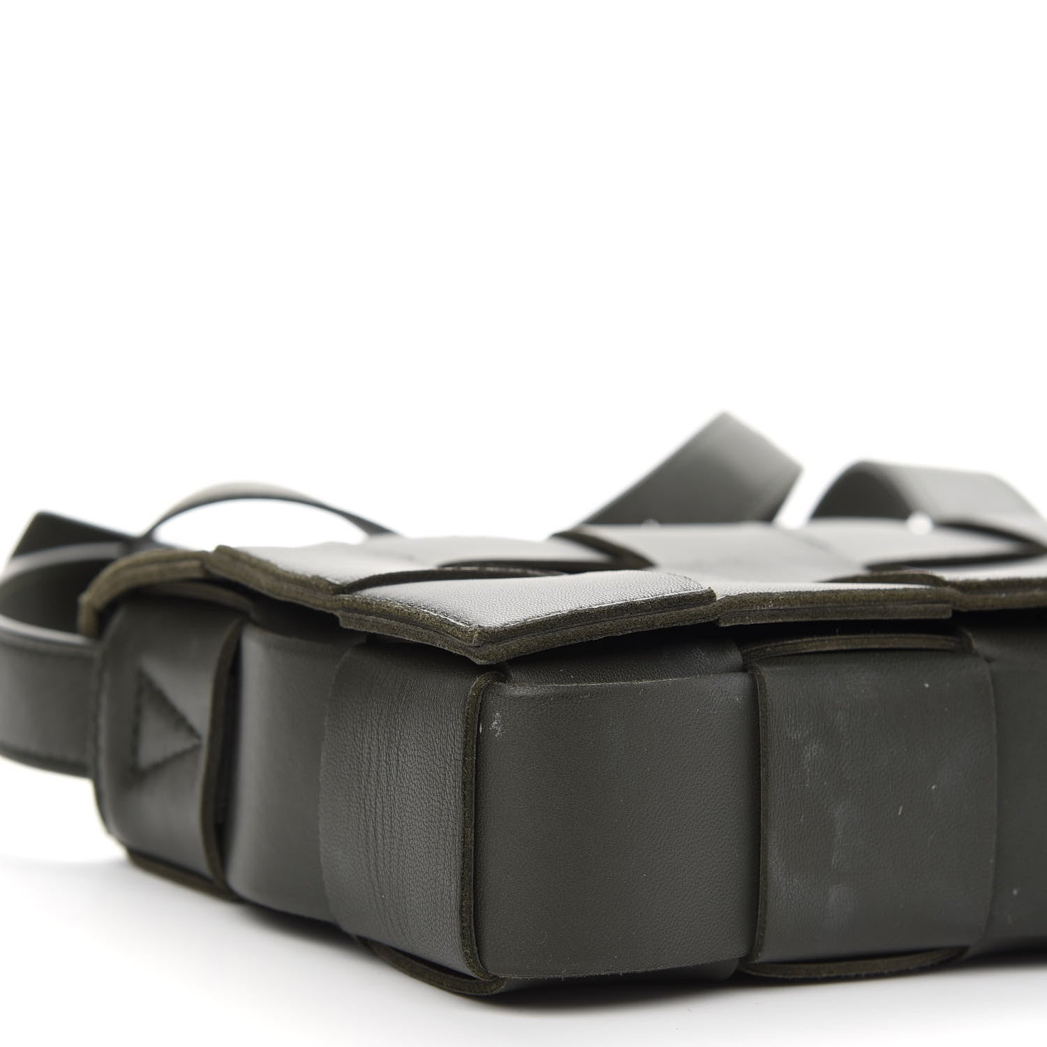 Bottega Veneta Lambskin Maxi Intrecciato Cassette Crossbody Bag Black 7 of 8