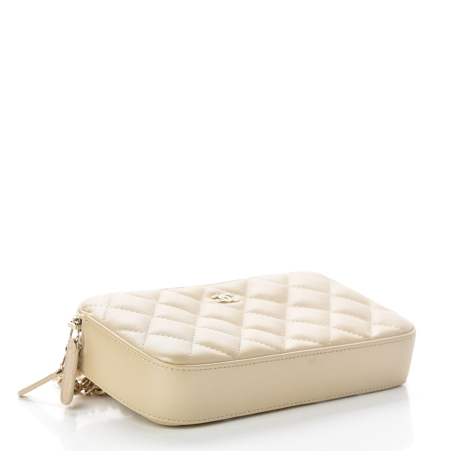 Chanel Iridescent Lambskin Quilted Pearl Clutch With Chain Beige 4 of 14