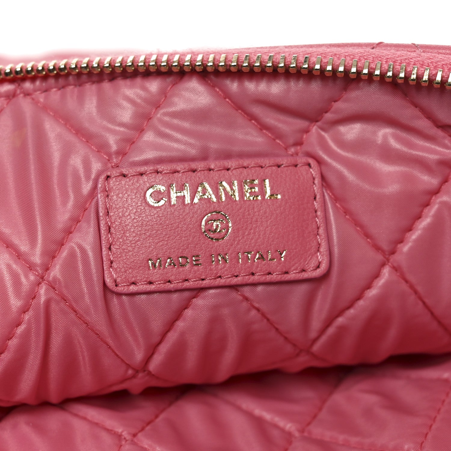 Chanel Lambskin Quilted Medium Casino Beauty CC Cosmetic Case Fuchsia 11 of 18