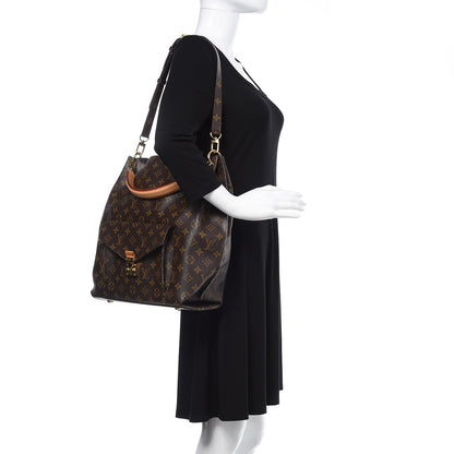 Louis Vuitton Monogram Metis 2 of 24