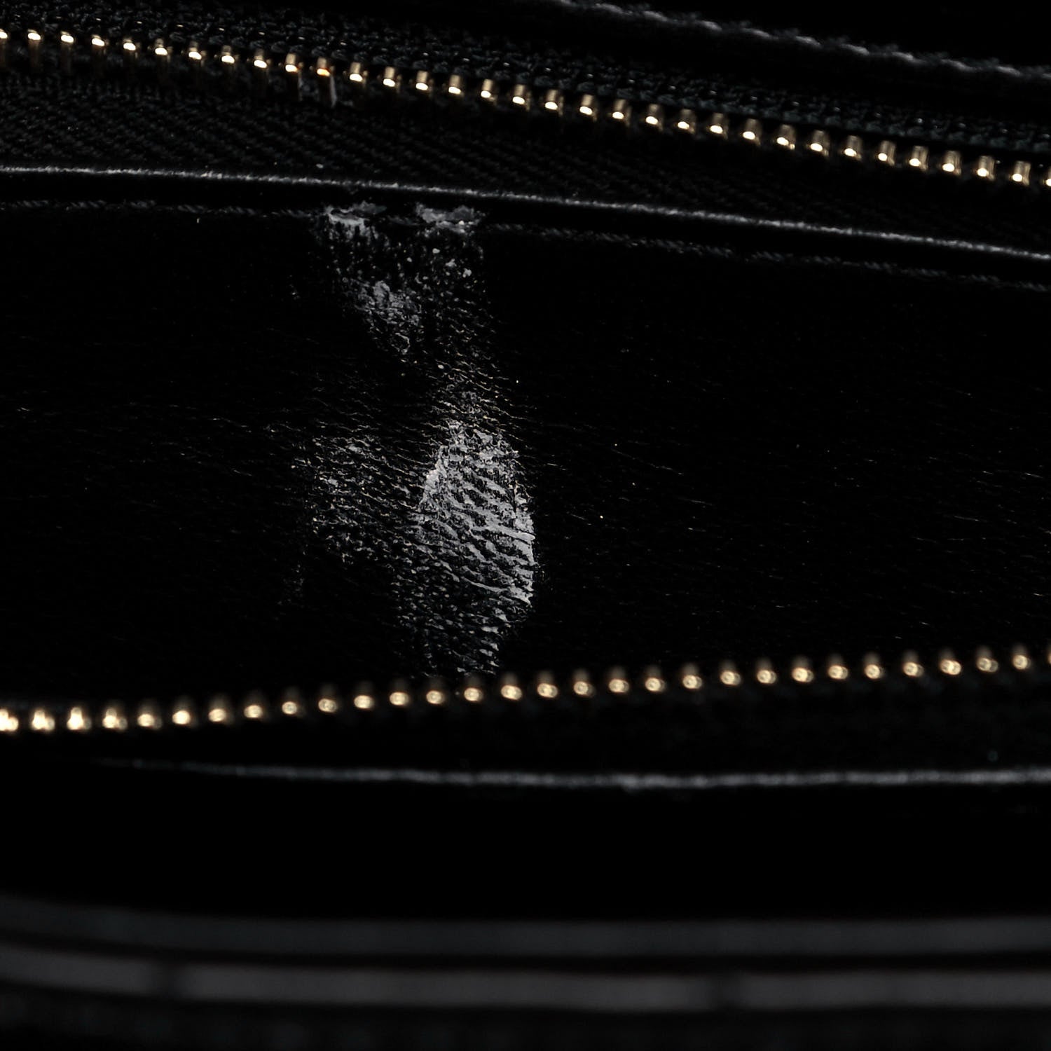 Chanel Calfskin Lizard Chevron Quilted Medium Coco Handle Flap Black 16 of 18