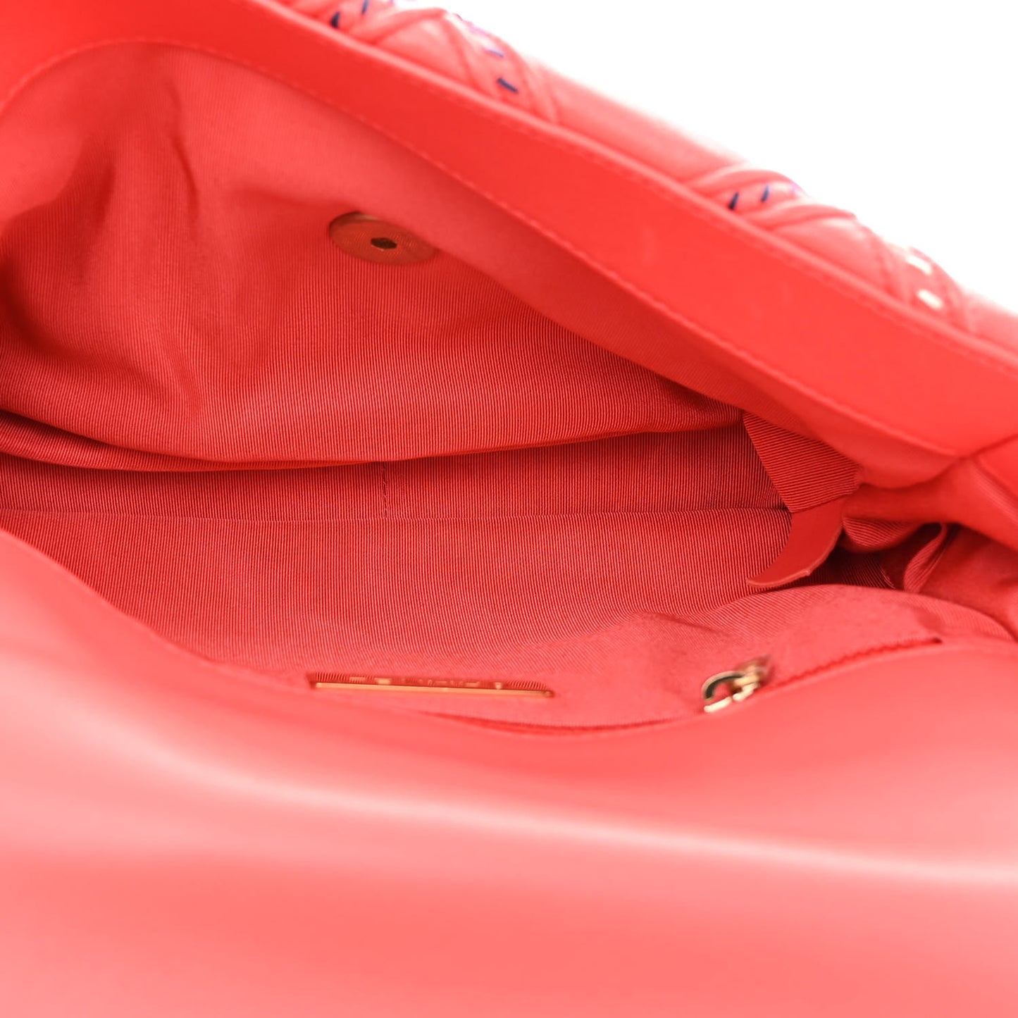 Lambskin Mixed Fibers Quilted Medium Chanel 19 Flap Coral