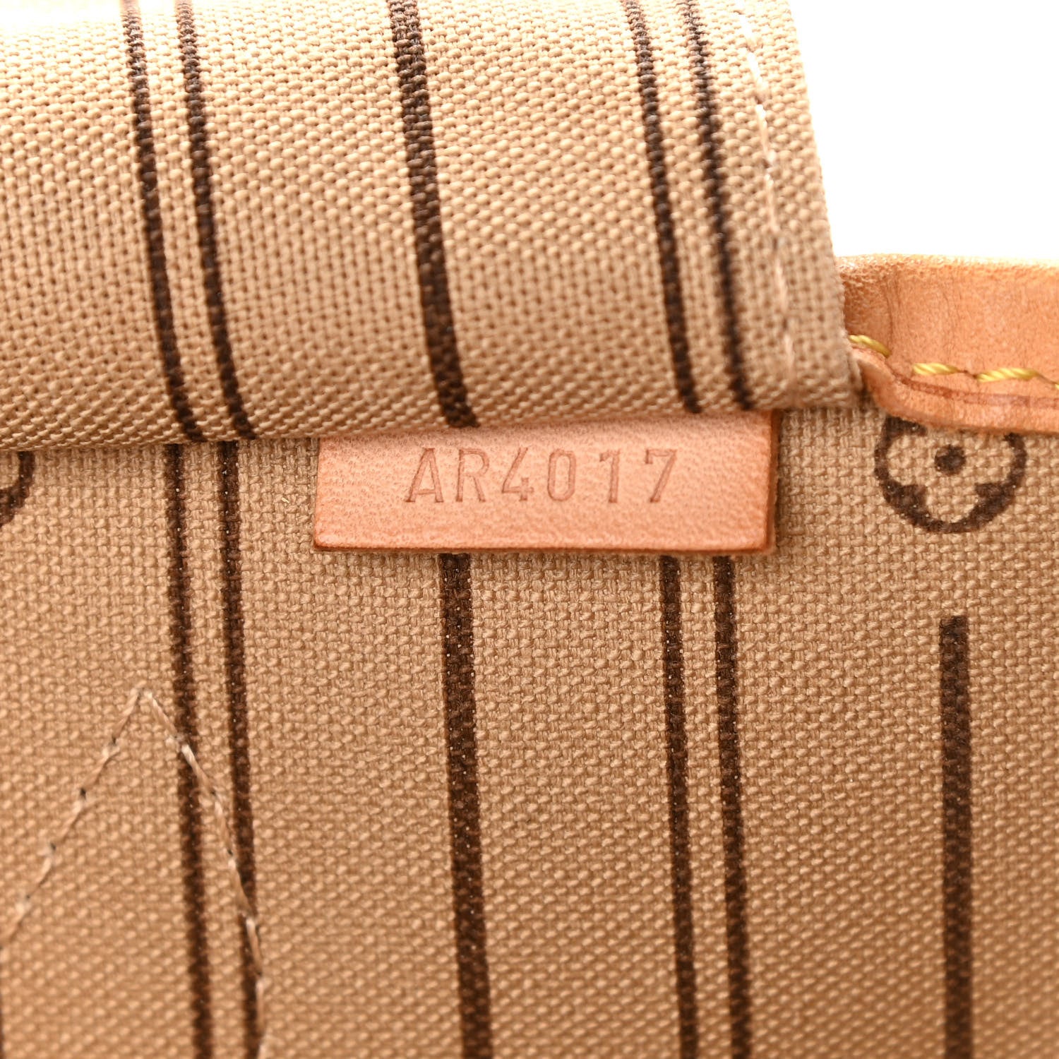 Louis Vuitton Monogram Neverfull MM 7 of 11