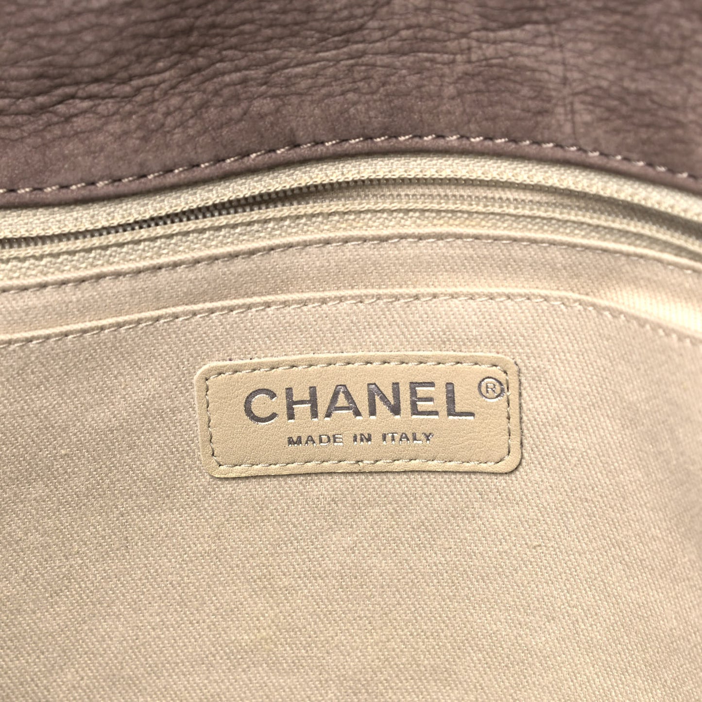 Suede Ultimate Stitch Flap Light Grey