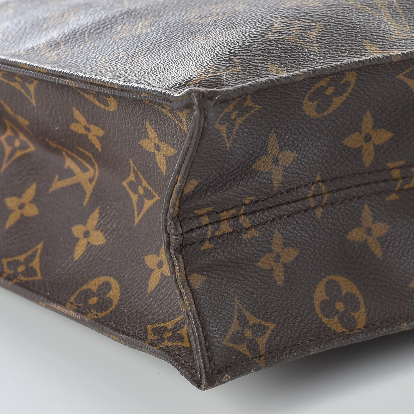 Monogram Sac Plat