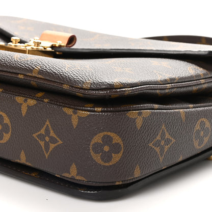 Louis Vuitton Monogram Pochette Metis 9 of 9