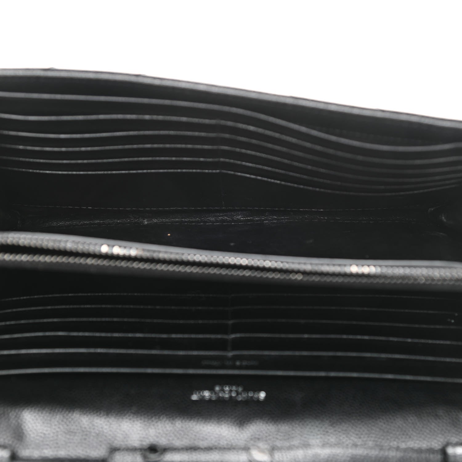 Saint Laurent Grain De Poudre Matelasse Chevron Monogram Chain Wallet Black 5 of 9