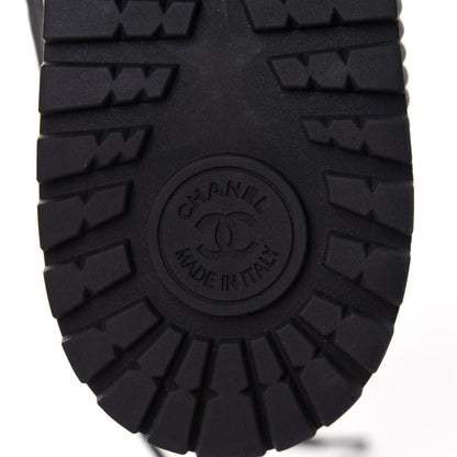 Chanel Fabric Suede Kidskin Grosgrain Lace Up Cap Toe Sneakers 42 Black White 9 of 11
