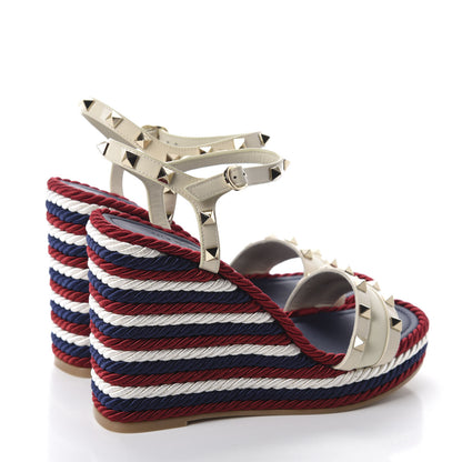 Valentino Garavani Patent Calfskin Rockstud Torchon Espadrille 25/115mm Wedge Sandals 39 Light Ivory 4 of 10