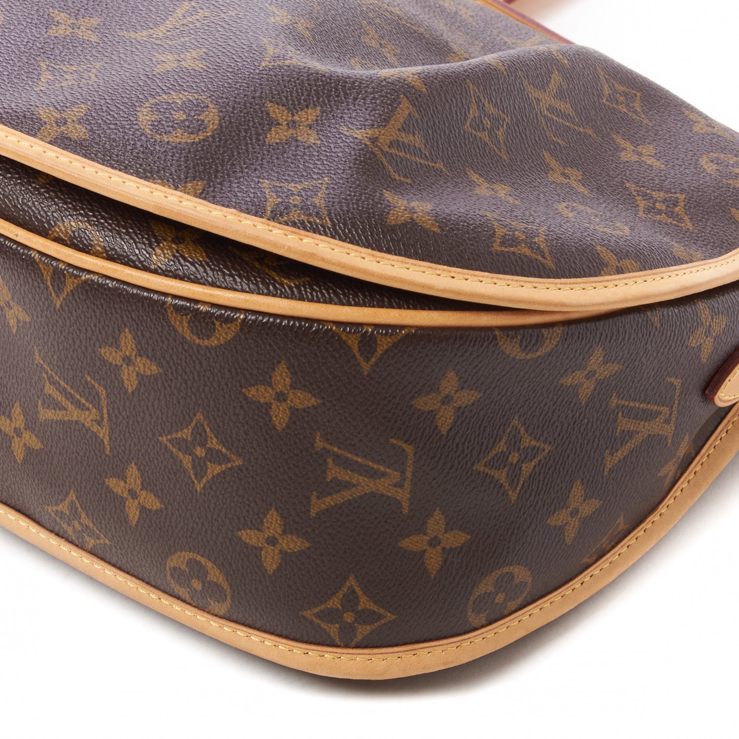 Louis Vuitton Monogram Menilmontant MM 5 of 9