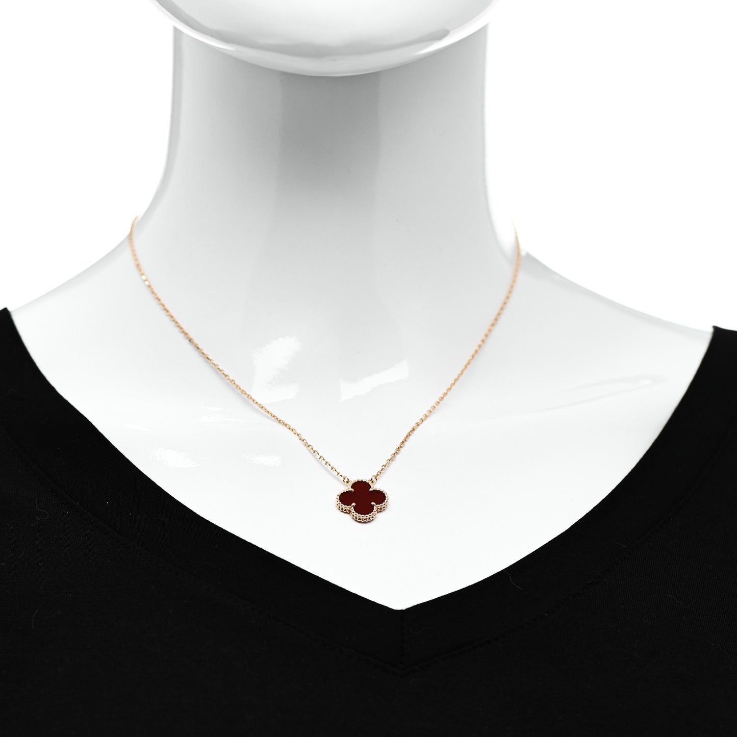 18K Yellow Gold Carnelian Vintage Alhambra Pendant Necklace