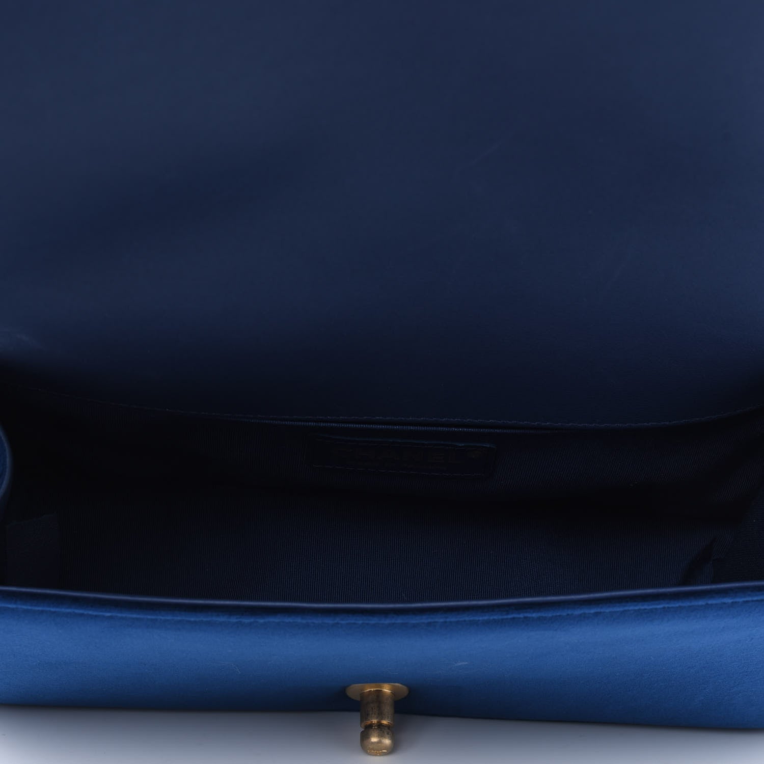 Chanel Velvet Quilted Medium Boy Flap Dark Blue 5 of 11