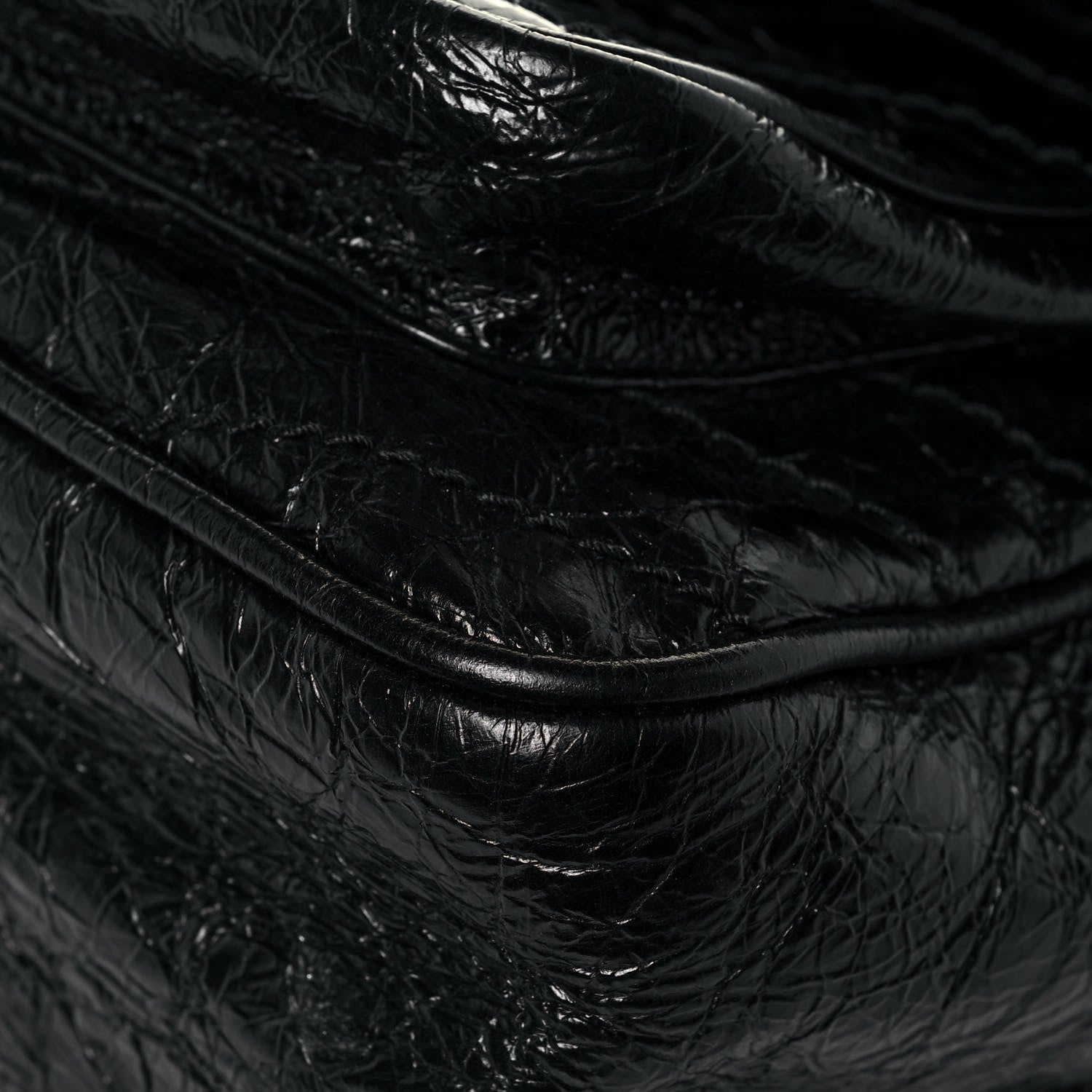 Saint Laurent Crinkled Calfskin Matelasse Monogram Medium Niki Chain Satchel Black 9 of 12