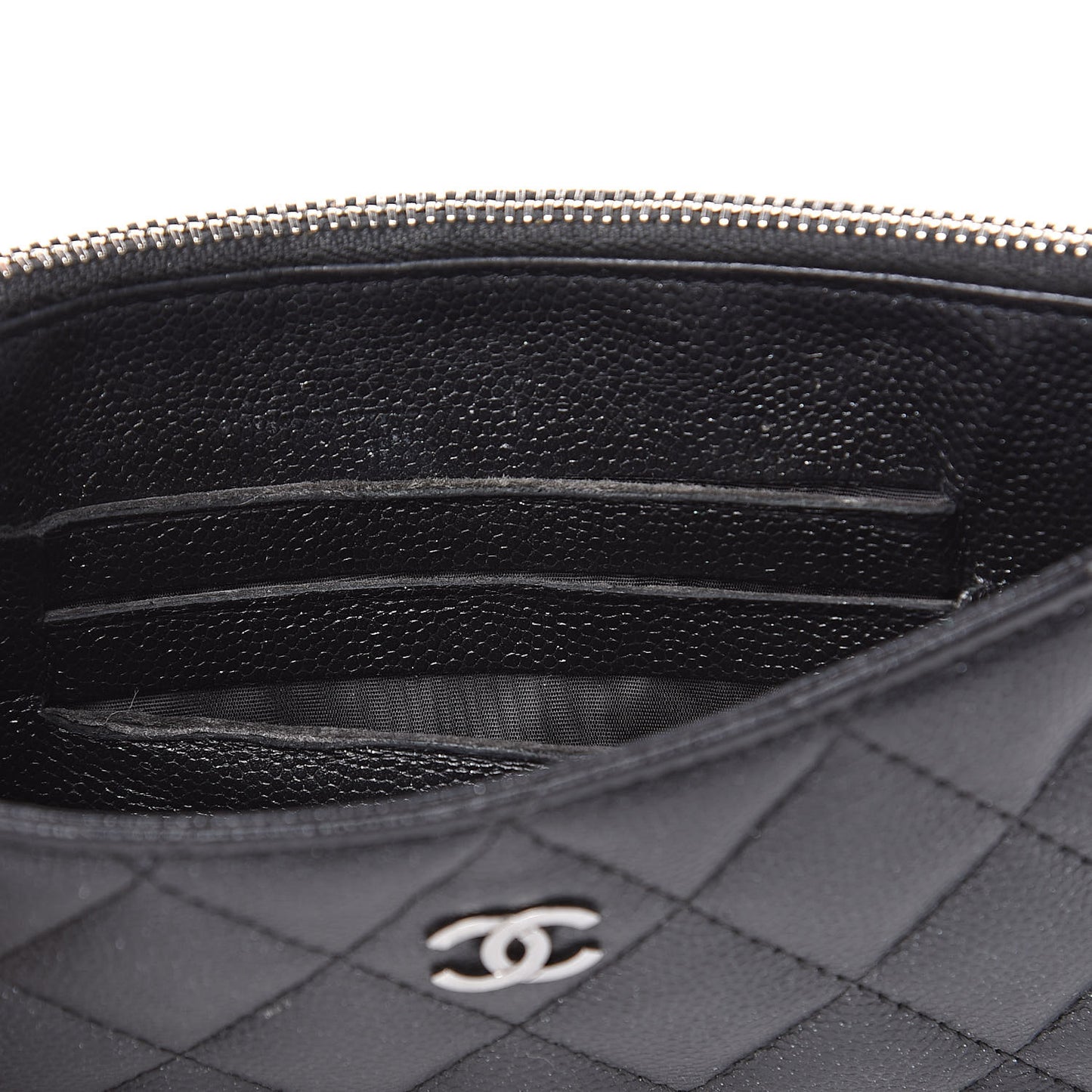 Iridescent Caviar Quilted Classic Zip Pouch Black