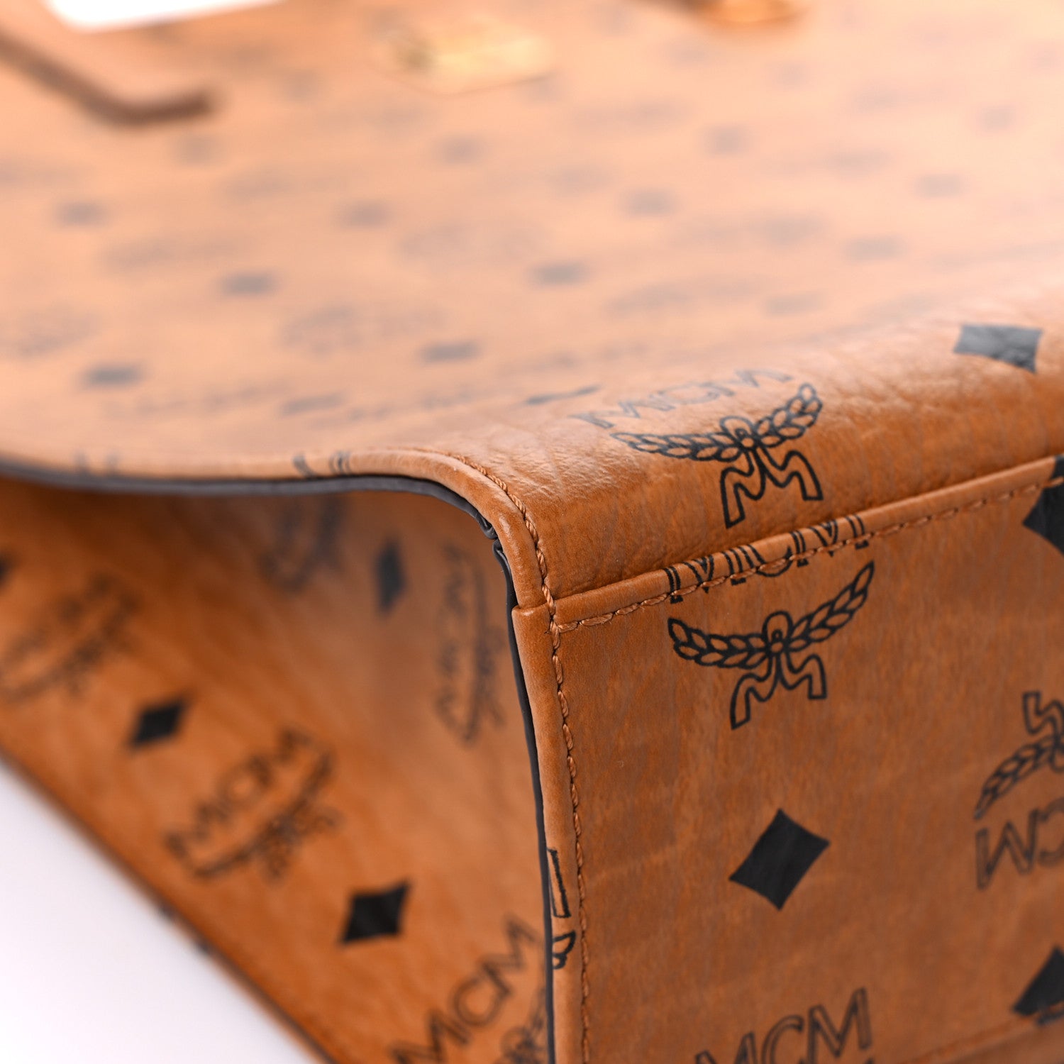 MCM Visetos Medium Klassik Tote Cognac 8 of 14