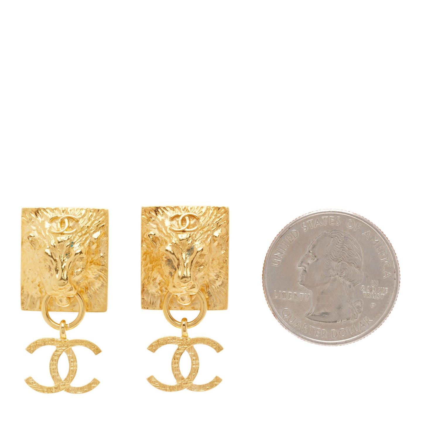 Metal CC Lion Earrings Gold