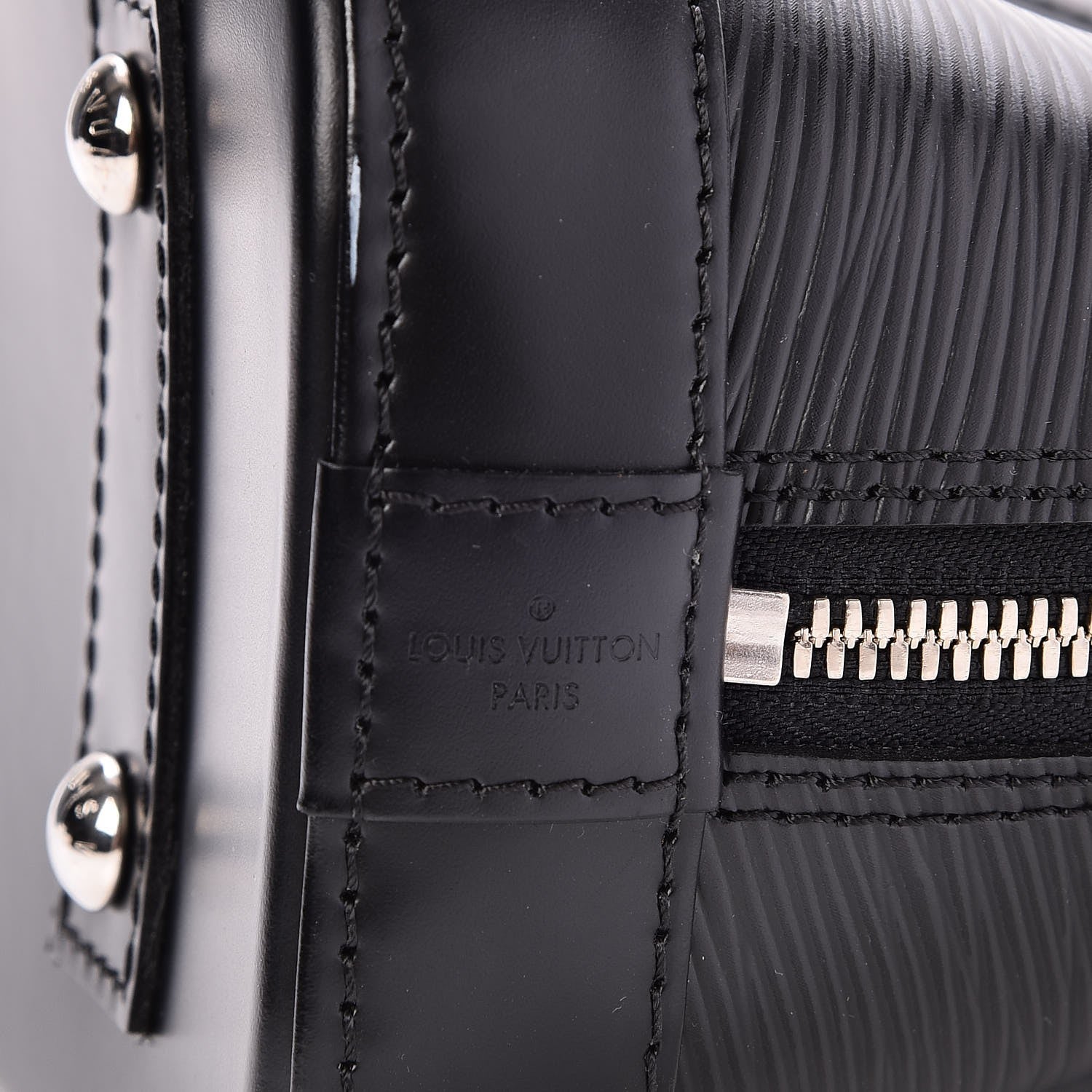 Louis Vuitton Epi Alma BB Black 7 of 8