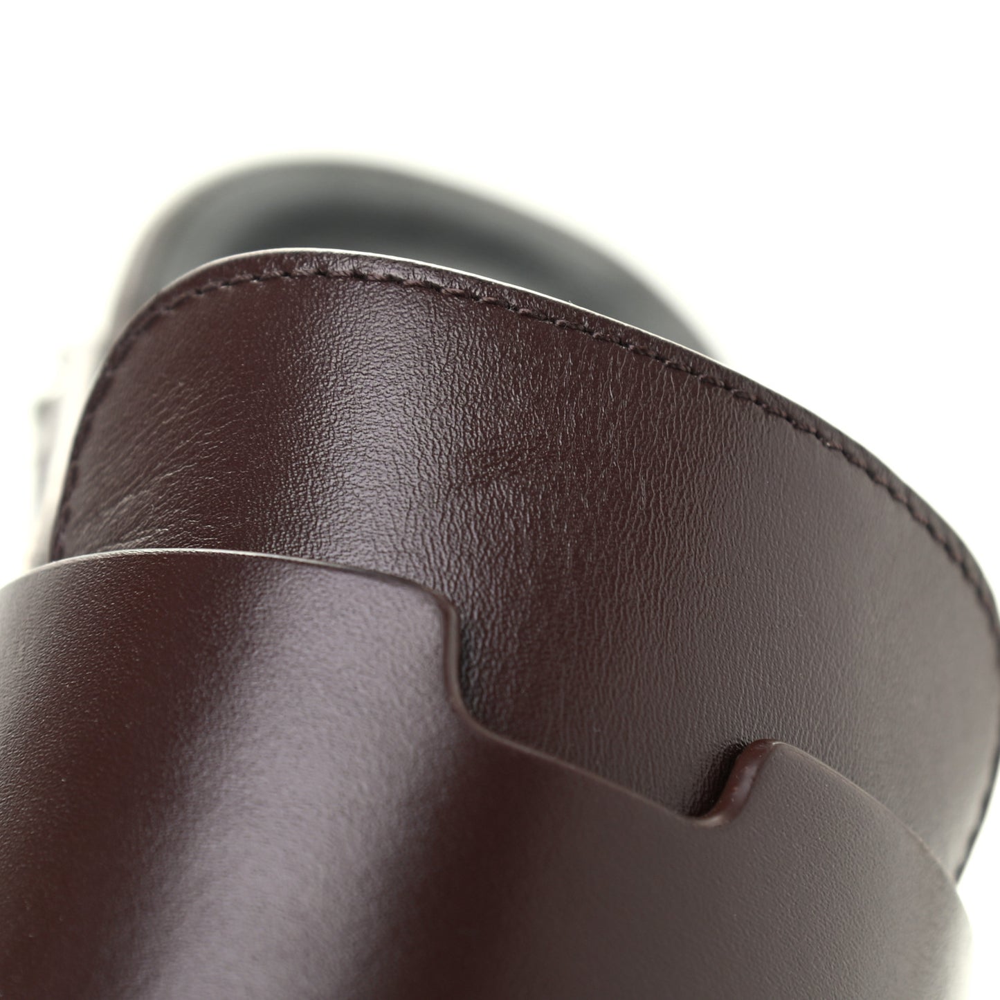 Calfskin Calya Mules 38 Cafe