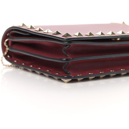 Valentino Garavani Calfskin Rockstud Wallet on Chain Camelia 9 of 13