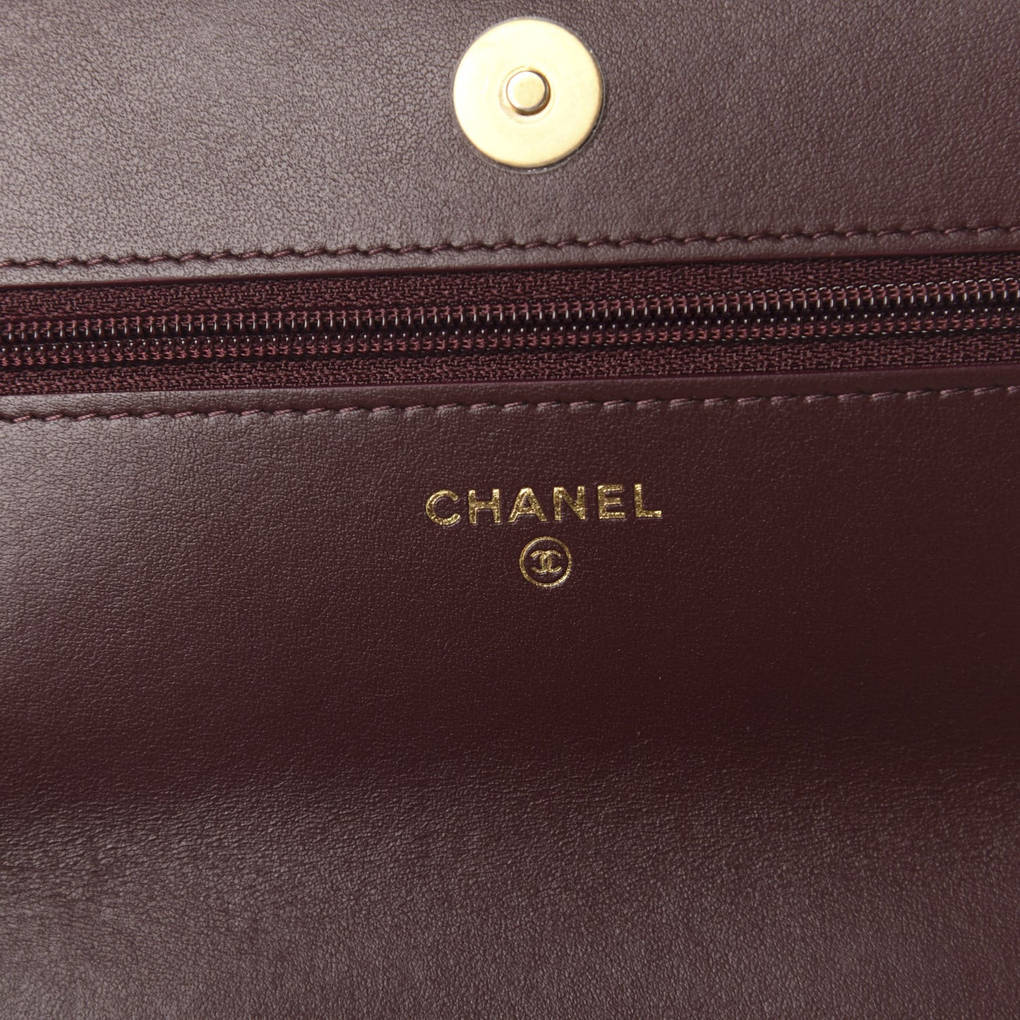 Shiny Crumpled Calfskin Quilted 19 Wallet On Chain WOC Burgundy