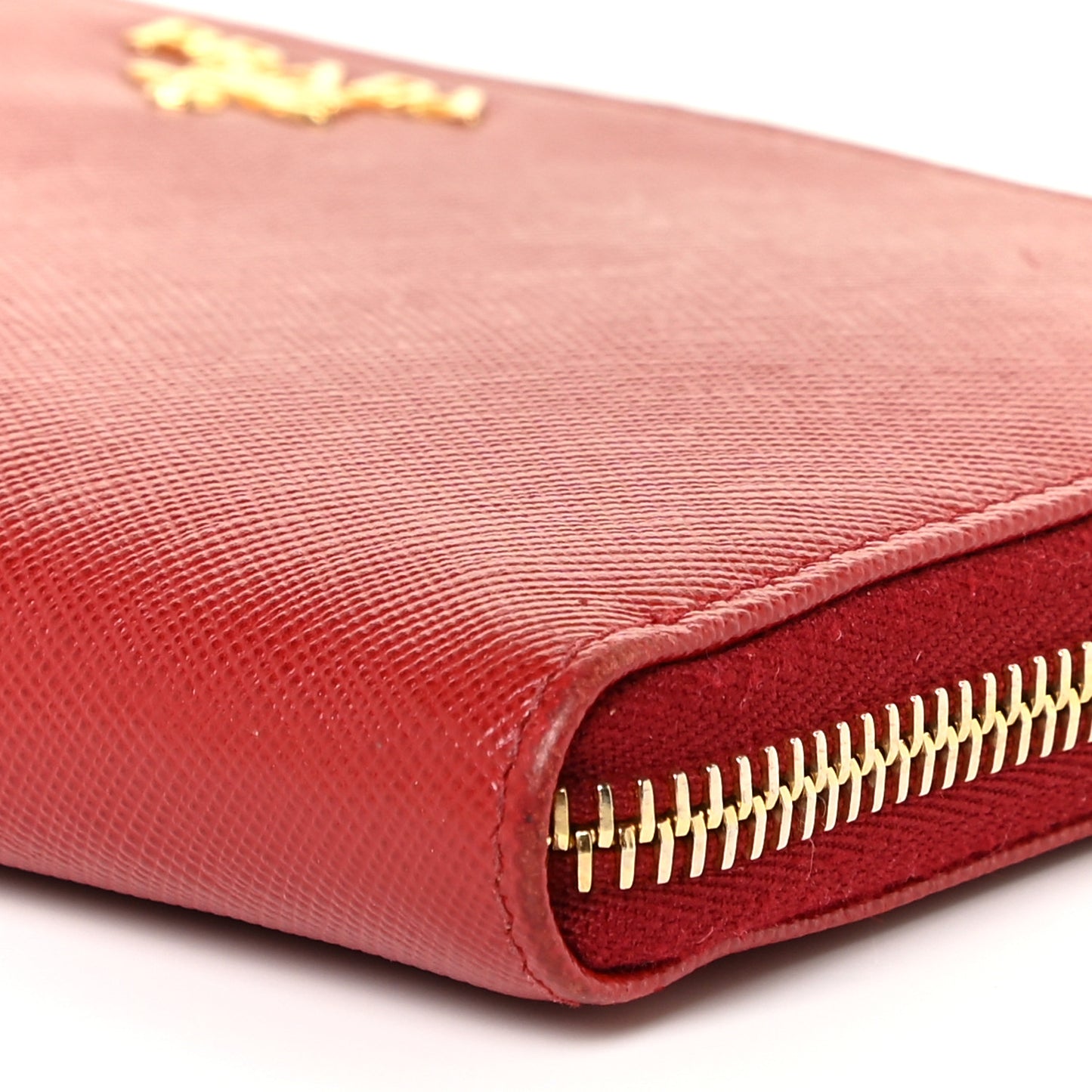 Saffiano Metal Zip Around Wallet Fuoco