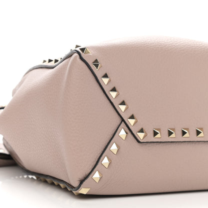 Valentino Garavani Grained Calfskin Rockstud Bucket Bag Poudre 7 of 9