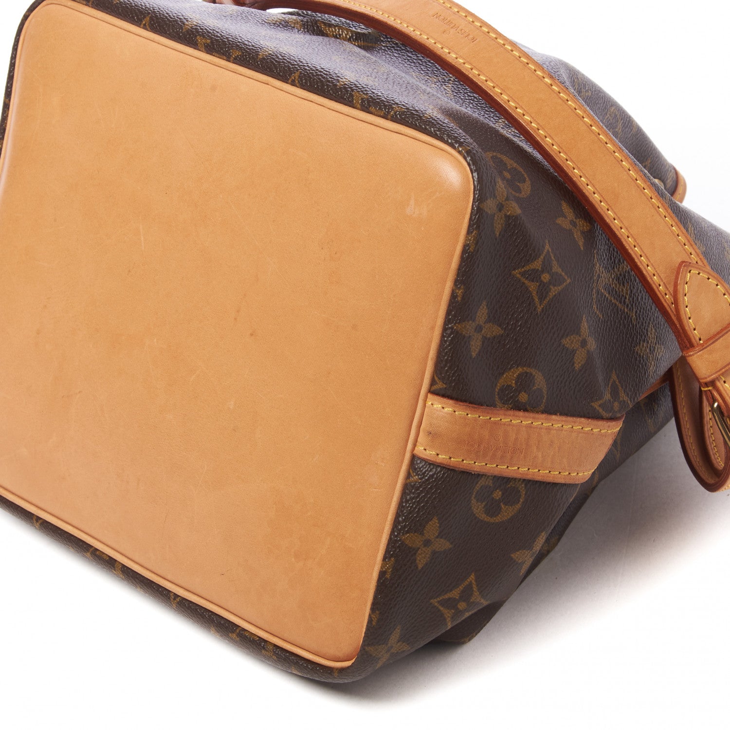 Louis Vuitton Monogram Petit Noe 4 of 7