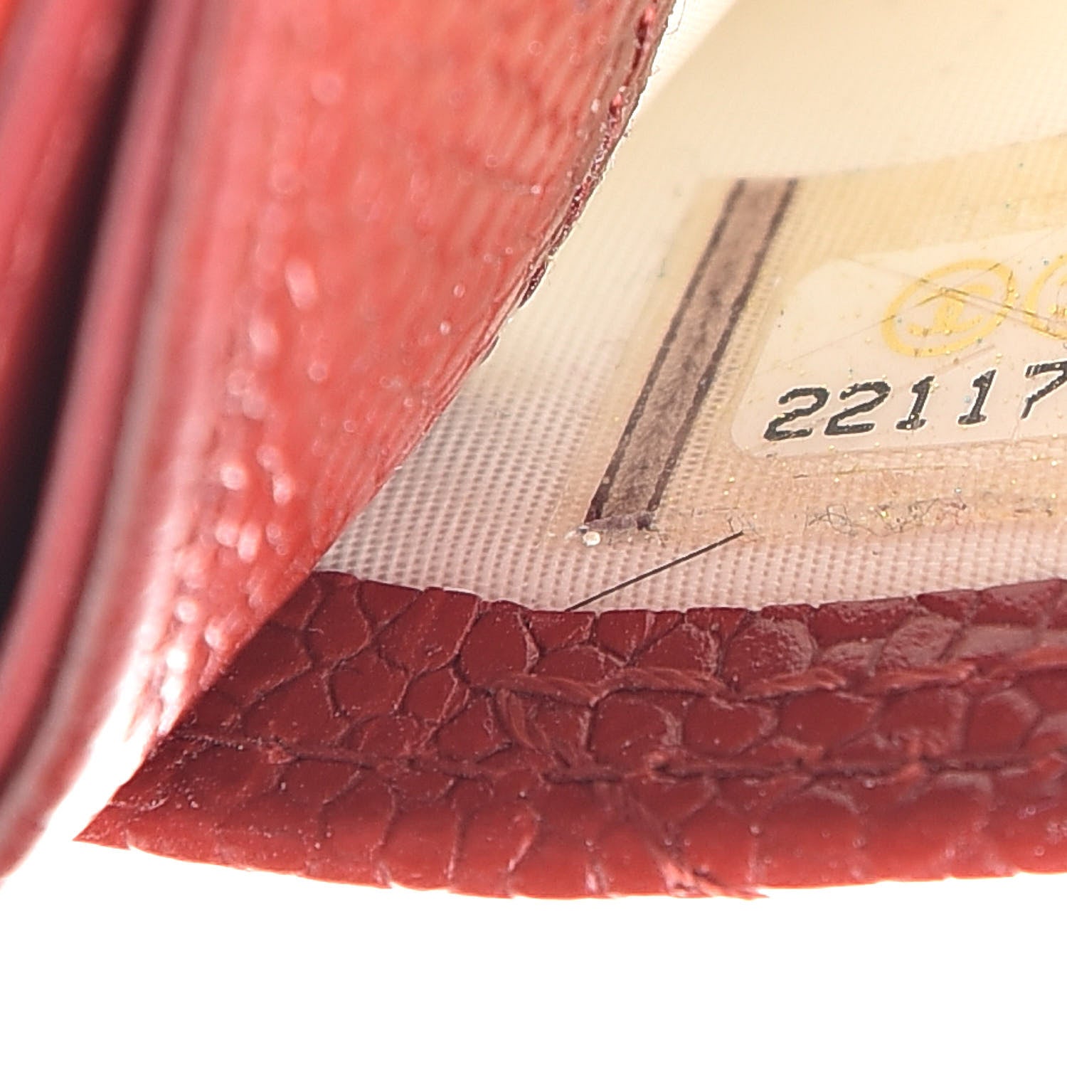 Chanel Caviar Quilted Card Holder Red 8 of 13
