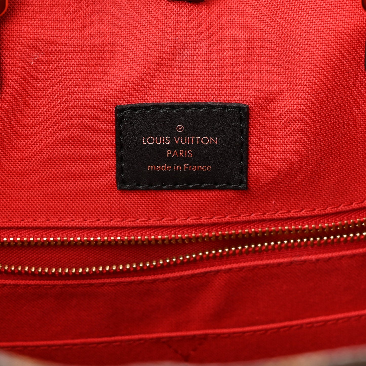 Reverse Monogram Giant Onthego MM