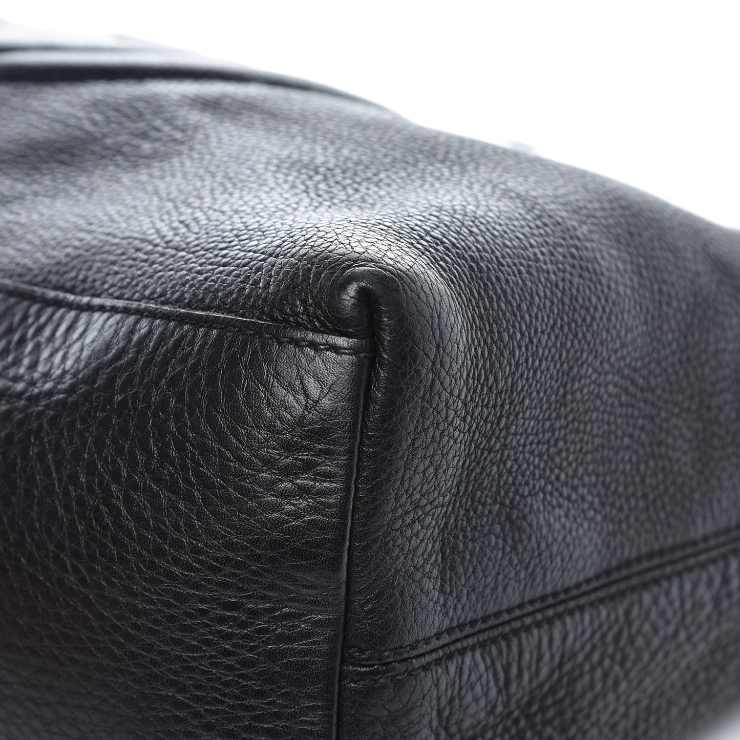 Pebbled Calfskin Medium Soho Chain Shoulder Bag Black