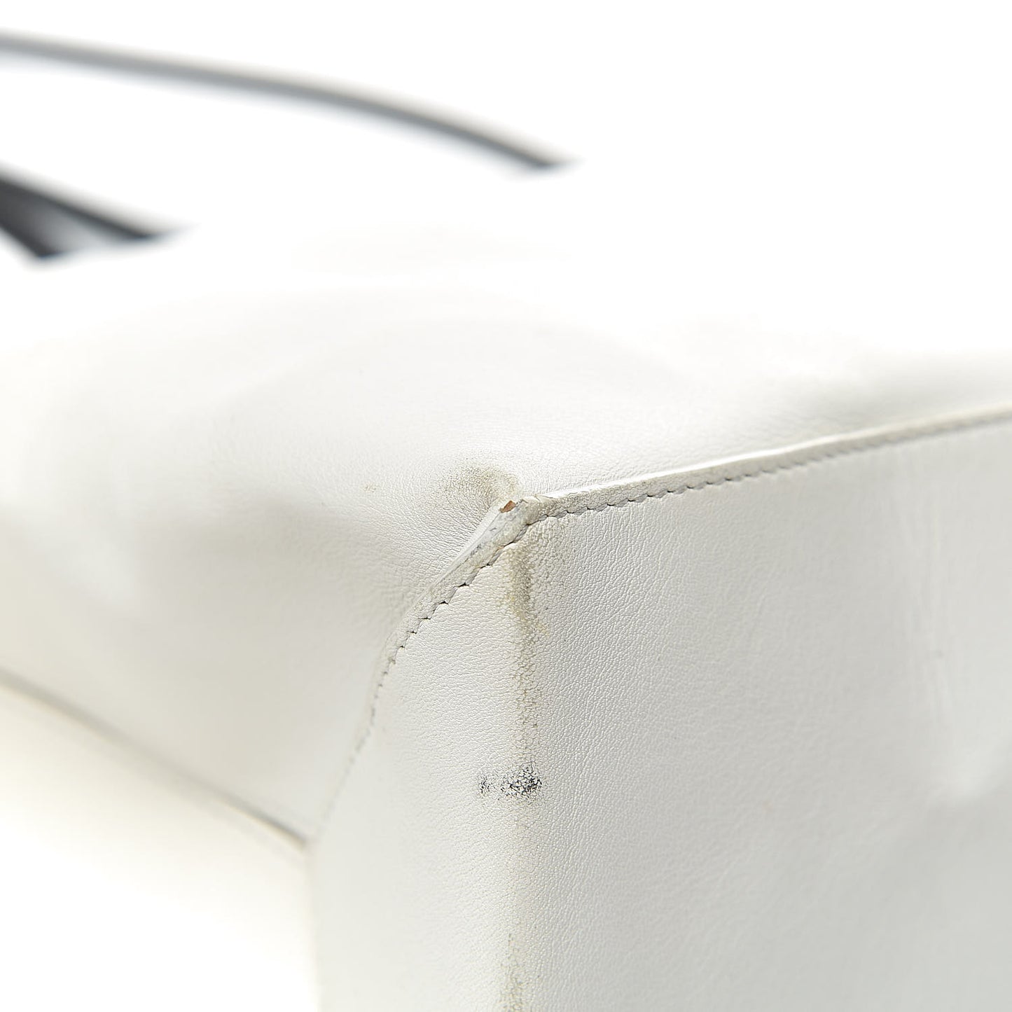 Calfskin Large Essential 31 Rue Cambon Tote White Black