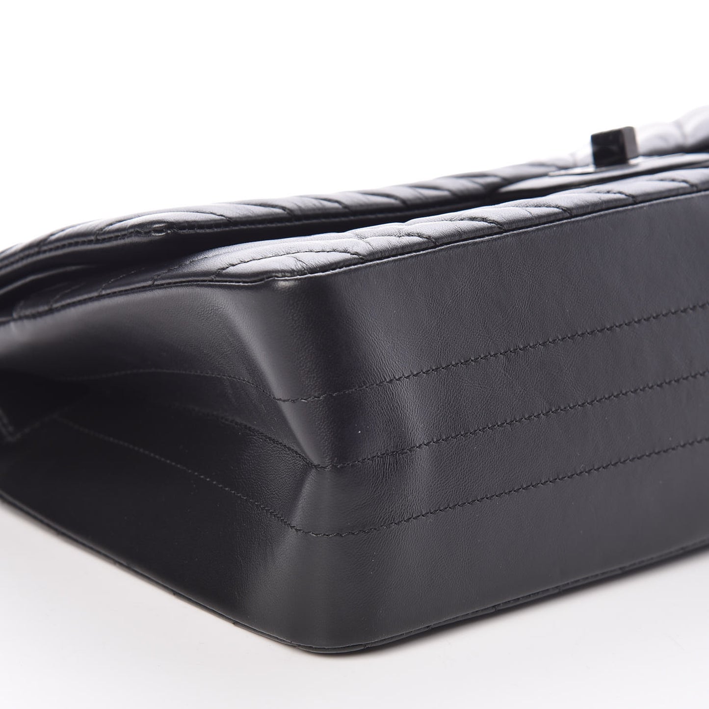 Aged Calfskin Chevron Quilted 2.55 Reissue 226 So Black