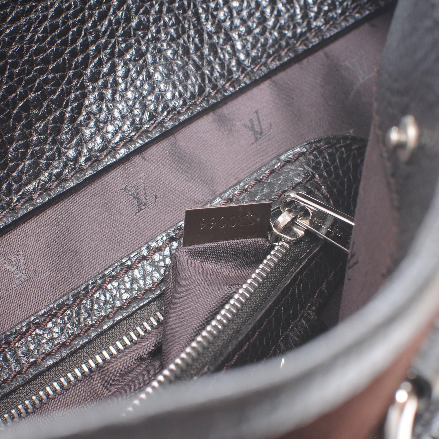 Louis Vuitton Suede Innsbruck Cabas 7 of 7