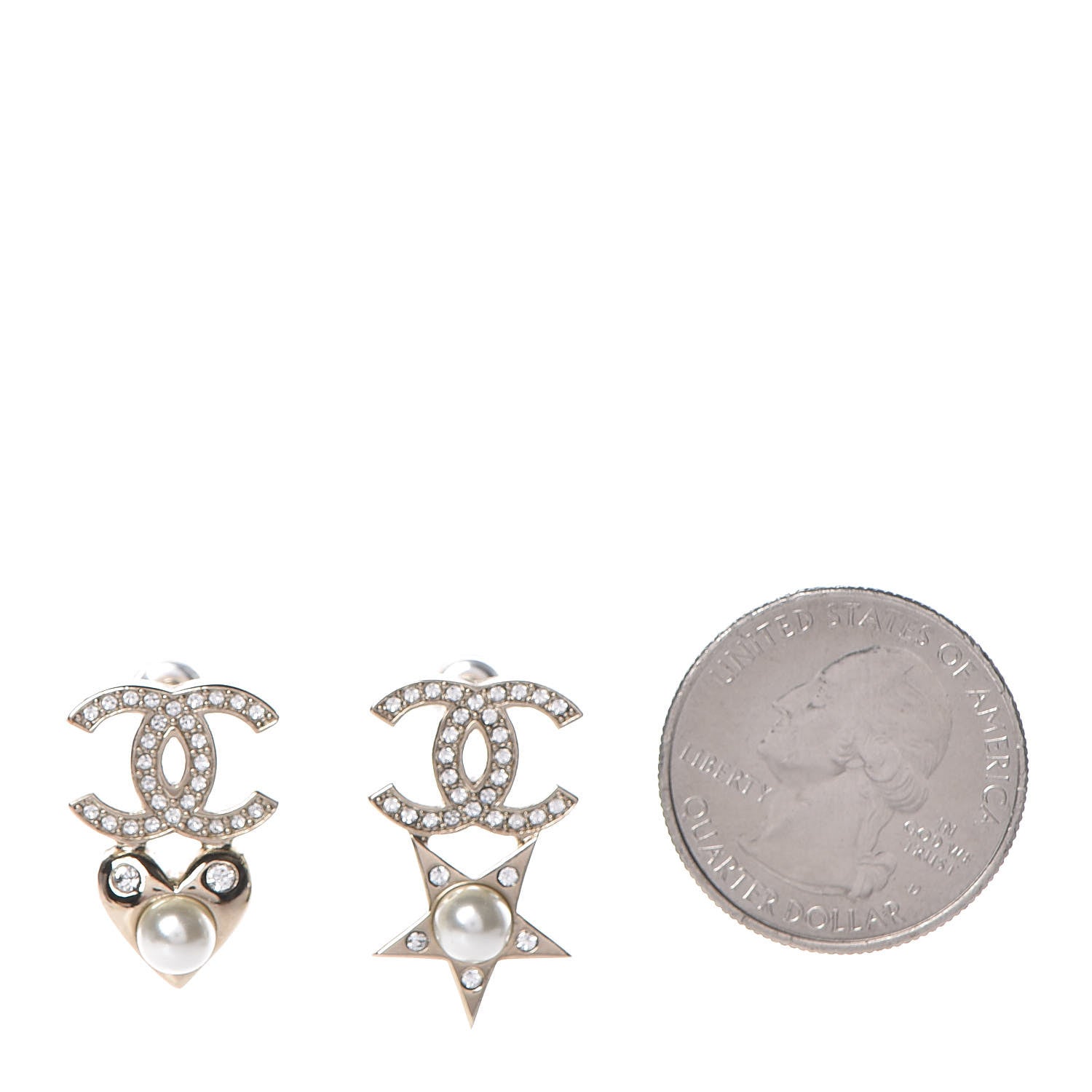 Chanel Crystal Pearl Charming Winter CC Star Heart Earrings Gold 2 of 5