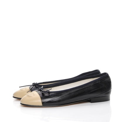 Chanel Eel Cap Toe Ballerina Flats 38 Black Beige 3 of 7