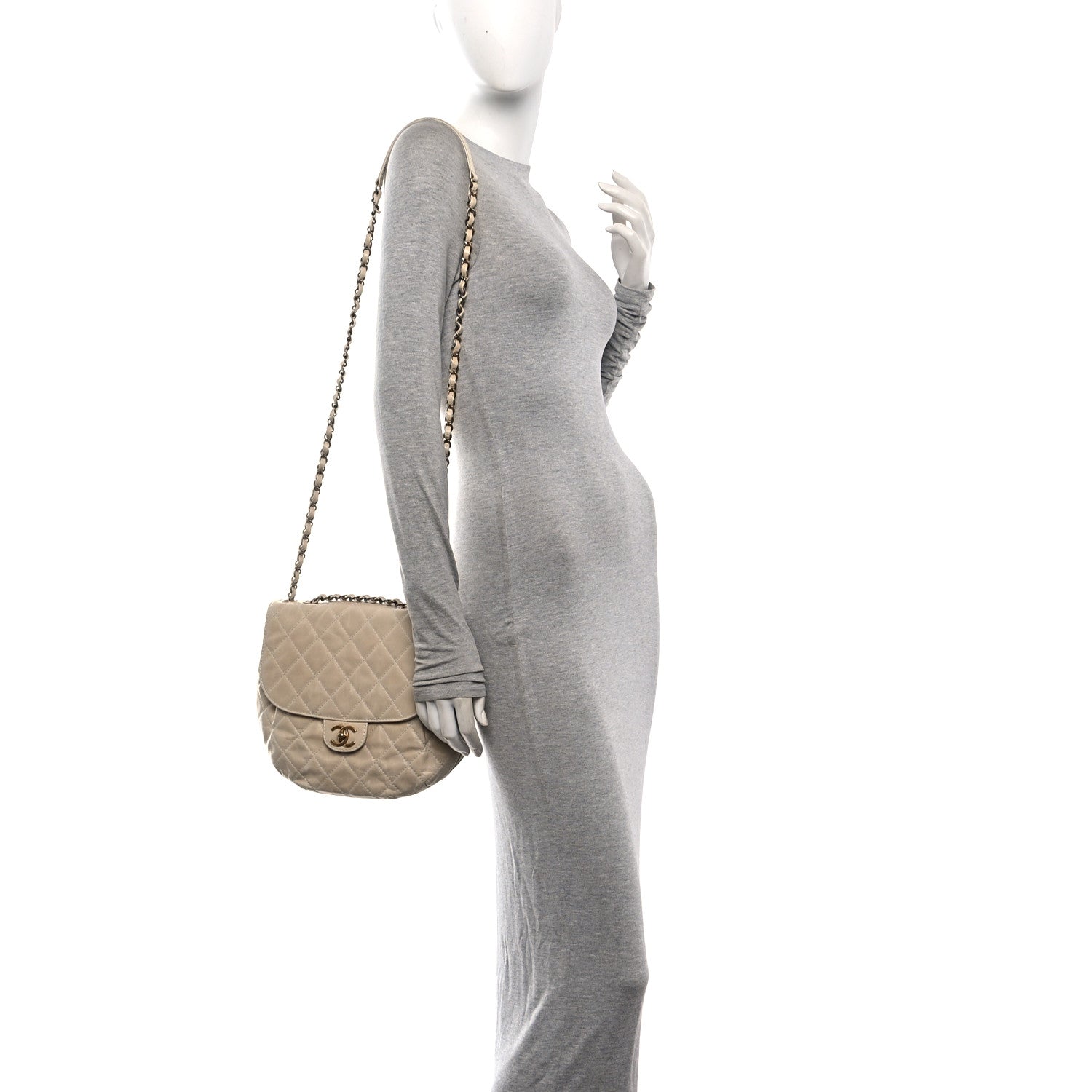 Chanel Glazed Calfskin Quilted Medium Bubble CC Flap Beige 2 of 10