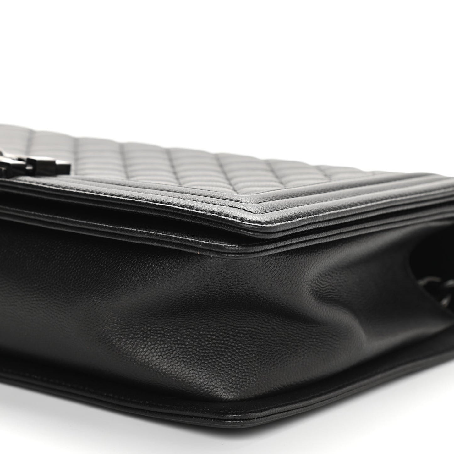 Caviar Quilted New Medium Boy Flap So Black