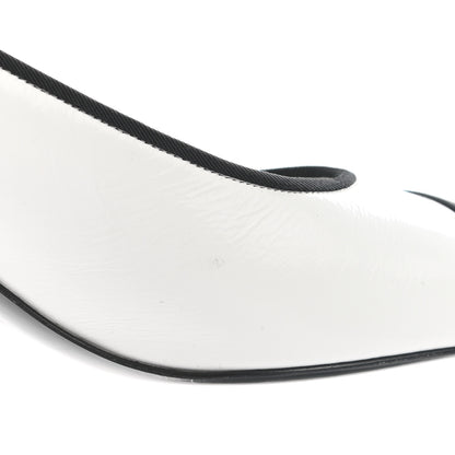 Chanel Laminated Lambskin Grosgrain Chain CC Cap Toe Pumps 37.5 White Black 10 of 10