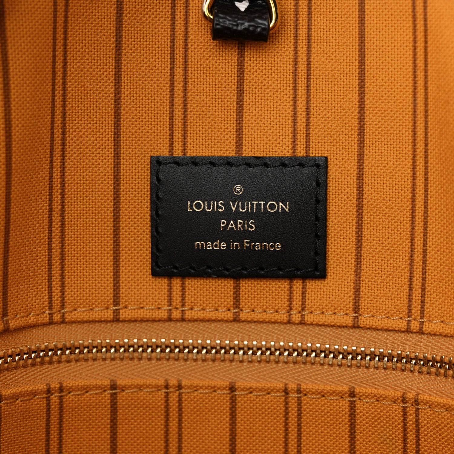 Louis Vuitton Monogram Giant Jungle Onthego GM Black 6 of 10