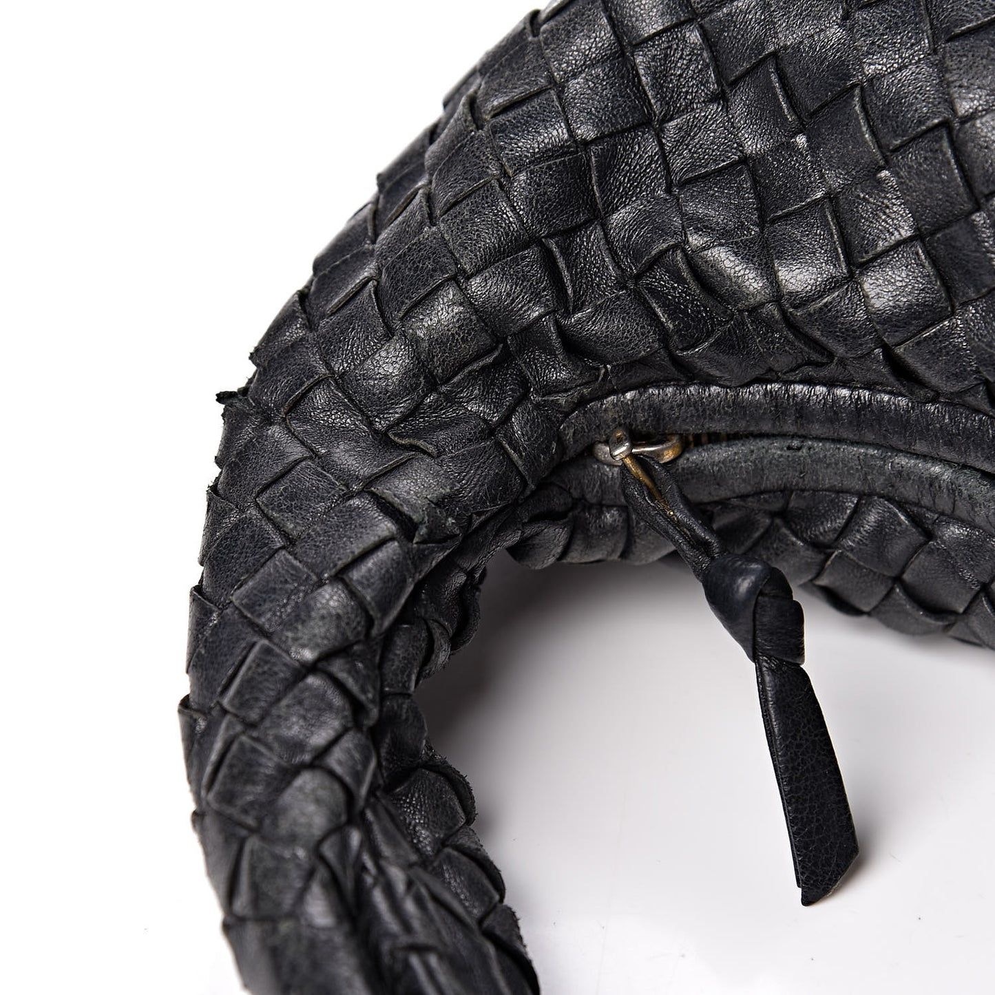 Nappa Intrecciato Medium Veneta Hobo Black