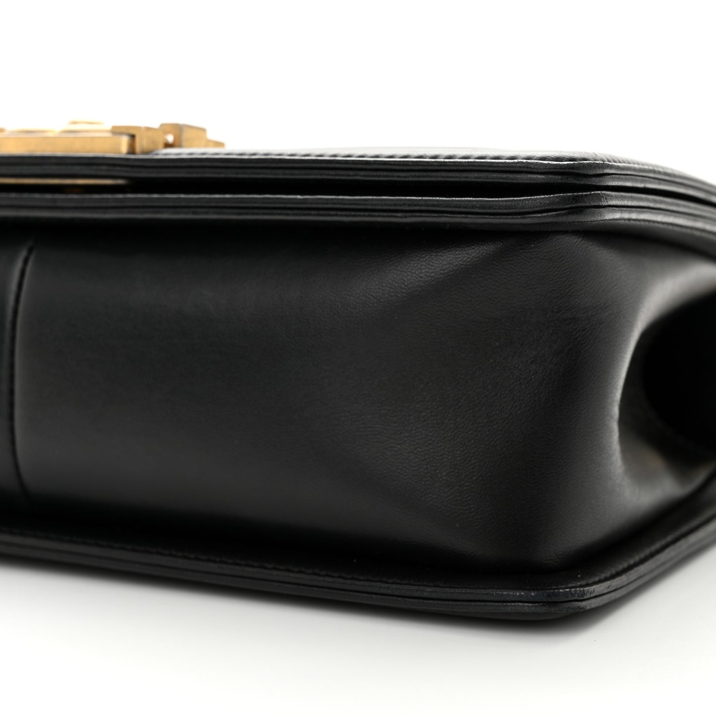Lambskin Quilted Medium Boy Flap Black