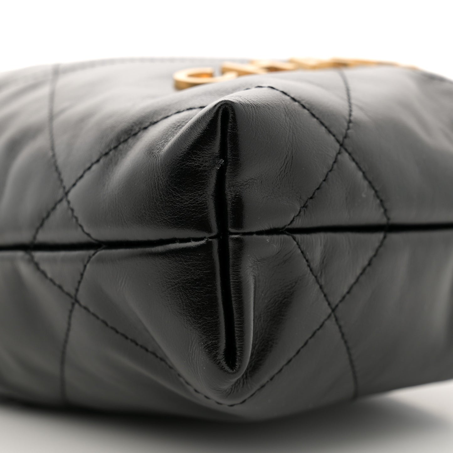 Shiny Calfskin Quilted Mini Chanel 22 Black