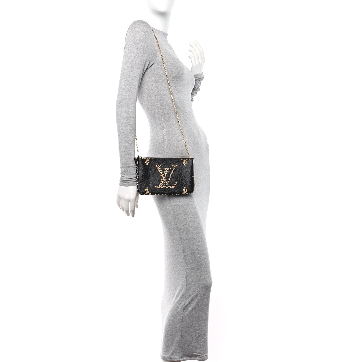 Louis Vuitton Monogram Giant Jungle Pochette Double Zip Black 2 of 10
