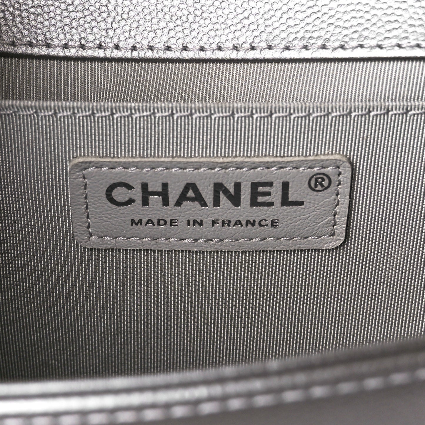 Metallic Caviar Quilted Medium Boy Flap Silver