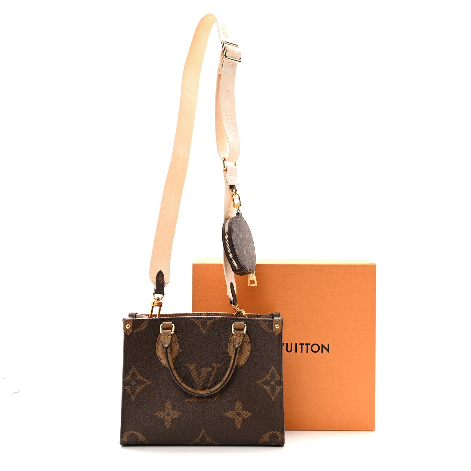 Louis Vuitton Reverse Monogram Giant Onthego PM 13 of 13