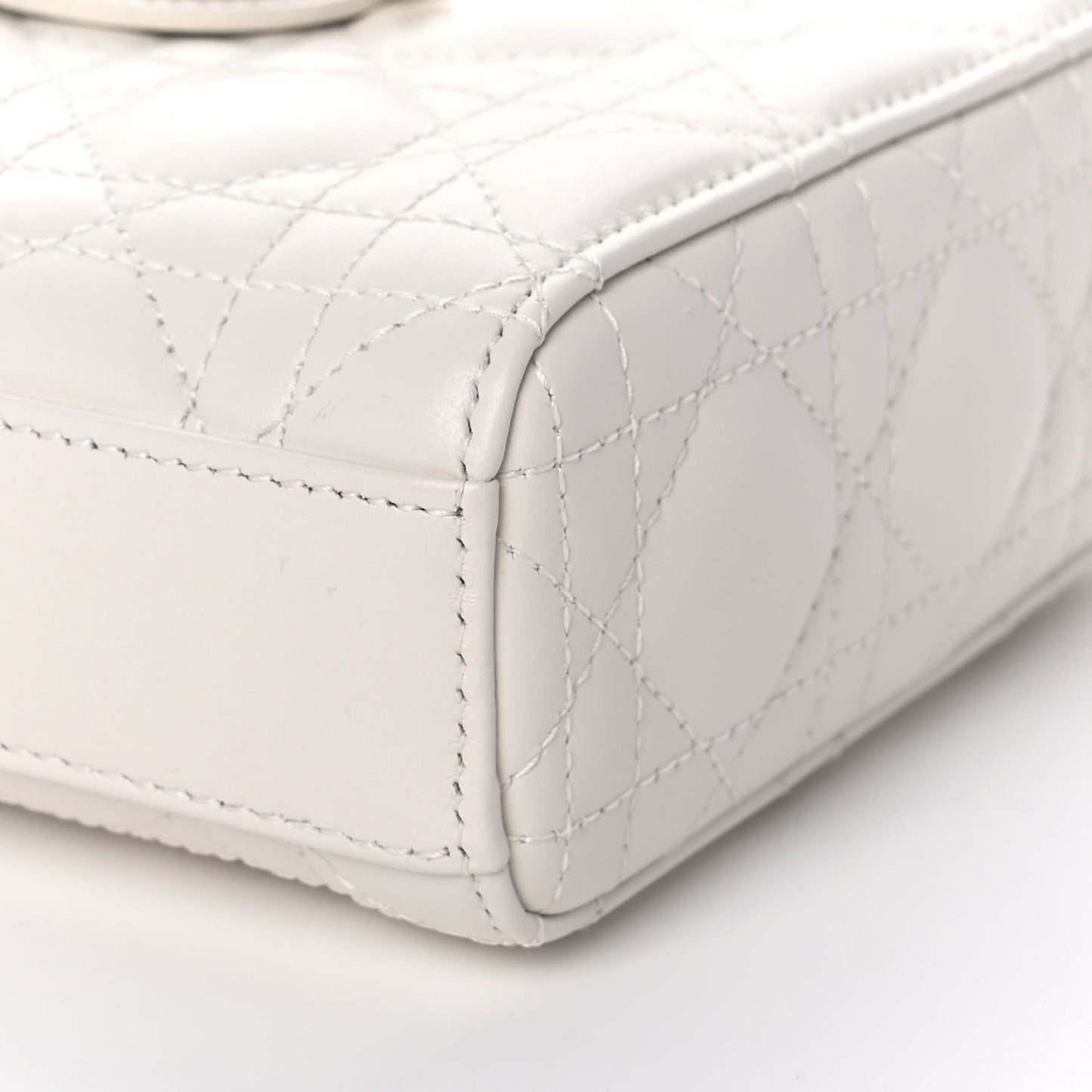 Calfskin Cannage Lady D-Joy White