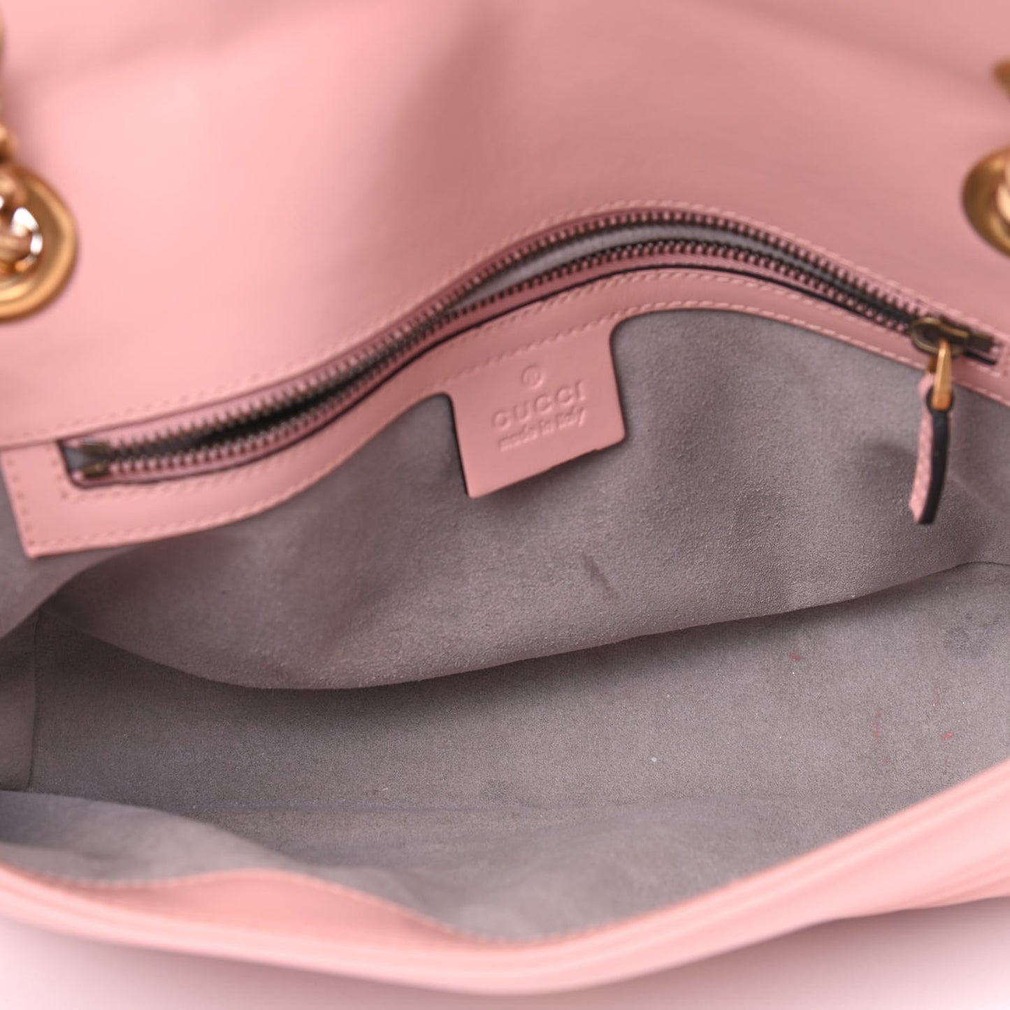 Calfskin Matelasse Small GG Marmont Shoulder Bag Perfect Pink