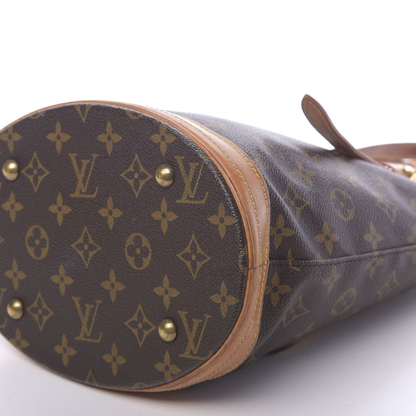 Monogram Petit Bucket 23